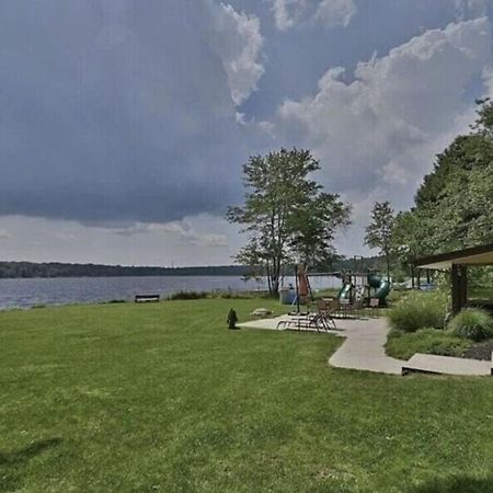 Hideaway - Lakehouse/Spa/Dock/ Pocono Summit Buitenkant foto