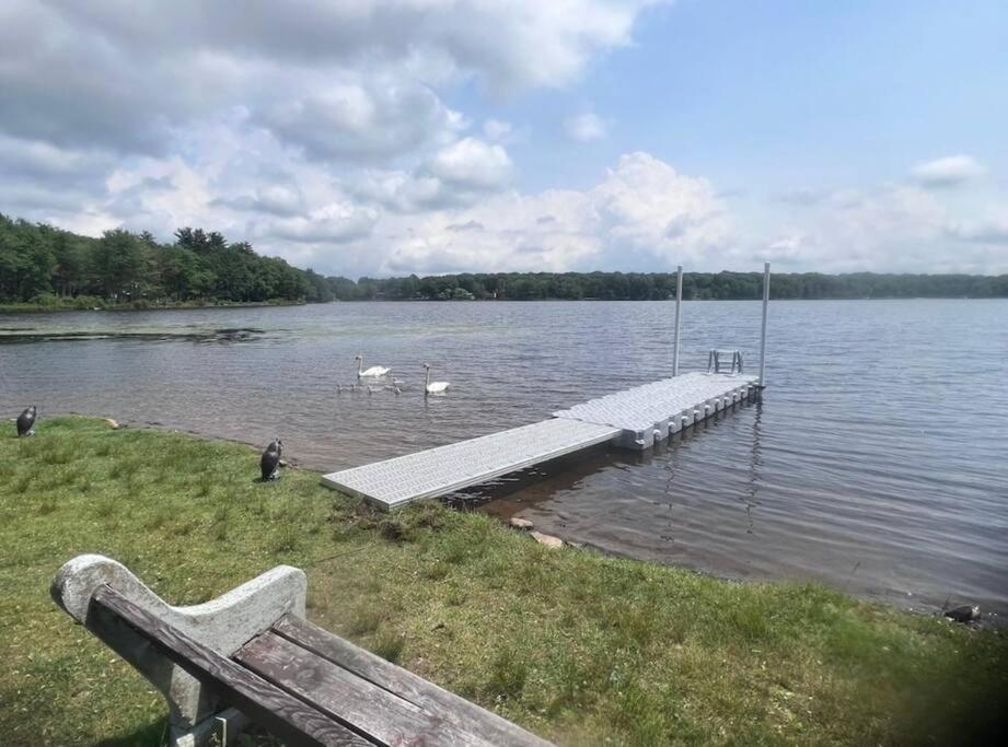Hideaway - Lakehouse/Spa/Dock/ Pocono Summit Buitenkant foto